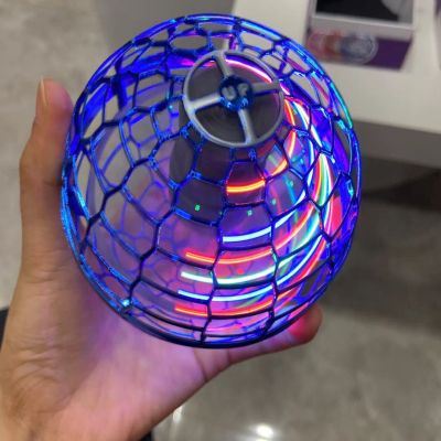 Flynova Pro - Bola Voadora Spinner Drone Boomerang