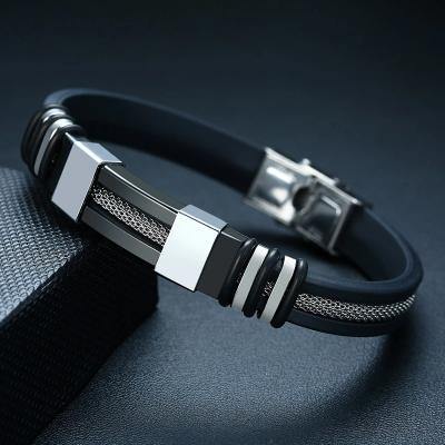 pulseira-couro-masculina-carteira-homen-barba-barbearia-cerveja-compra-cartão-promoção-estilo-masculina-relógio-carro-bolsonaro-brasil-covid-pandemia