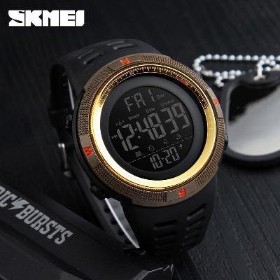 pulseira-couro-masculina-carteira-homen-barba-barbearia-cerveja-compra-cartão-promoção-estilo-masculina-relógio-carro-bolsonaro-brasil-covid-pandemia-celular-chave-futebol-esporte-bar-boteco-barbearia-militar-exercito-brasileiro